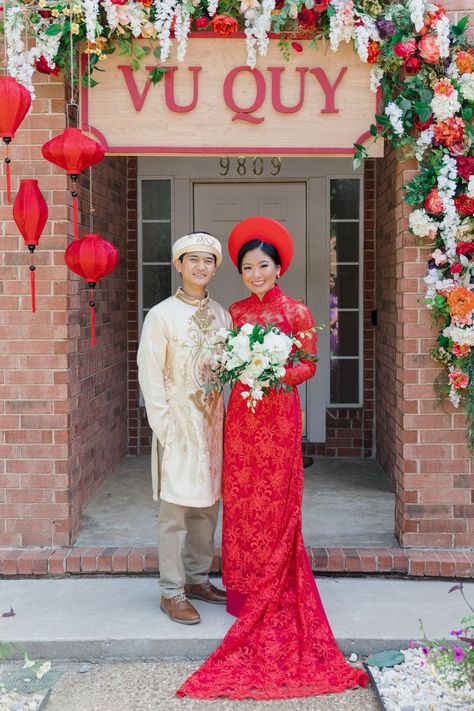 Groom's ao dai from Houston, TX. Bride's ao dai from Ao Dai Vinh in Vietnam. (Cameron and Elizabeth Photography) Vietnamese Tea Ceremony, Vietnamese Tea, Backyard Engagement, Backyard Engagement Parties, Kim Son, Vietnamese Wedding, Ceremony Photos, Wedding Tea, Tea Ceremony