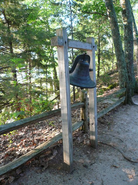 GAME OVER (i miss camp lookout) Farm Bell On Post, Dinner Bell Post, Bell Stand, Backyard Concrete, Birdhouse Decor, Cast Iron Bell, Wedding Venue Business, Driveway Garden, Garden Improvement