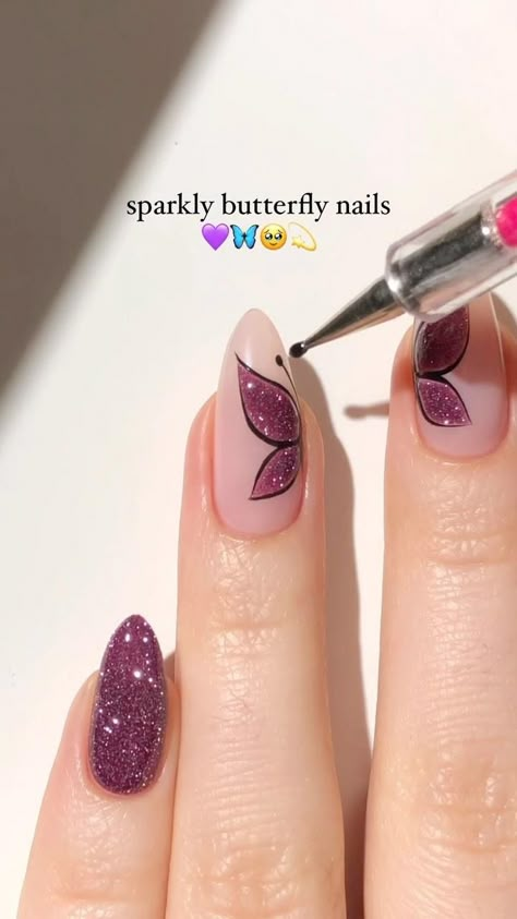 Sparkly Butterfly, Unghie Sfumate, Butterfly Nails, Hello Nails, Fancy Nails Designs, Purple Nail, Pink Nail Polish, Sparkle Nails, Trendy Nail Art