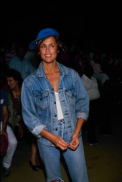 Lauren Hutton Laura Hutton, Lauren Hutton Style, 1987 Fashion, Uni Fashion, The Style Council, Glamour Women, Lauren Hutton, 70’s Fashion, Milan Fashion Weeks