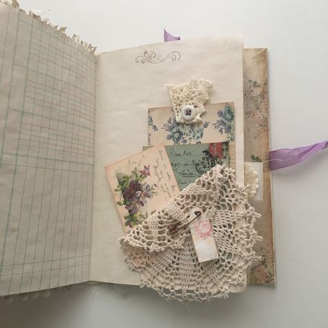 Shabby Journal B5B Shabby Chic Journal Ideas, Vintage Junk Journal Ideas, Junk Journal Ideas, Shabby Chic Junk Journal, Boho Journal, Shabby Chic Journal, Vintage Journals, Handmade Journals Diy, Shabby Chic Cards