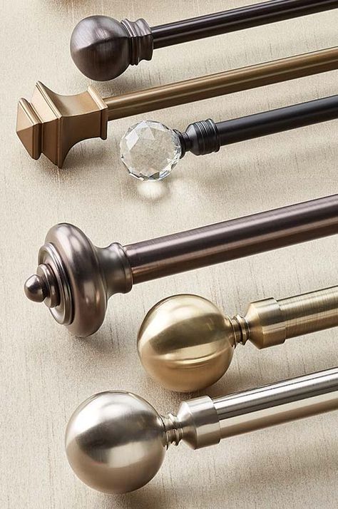 Luxury Curtain Rods, Curtain Rod Designs, Curtain Accessories Ideas, Modern Curtain Rods Living Room, Curtain Rods Designs, Elegant Curtains Bedroom, Curtains Rods Ideas, Curtain Rods Living Room, Curtain Holder Ideas