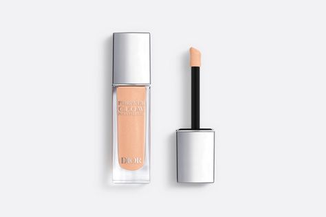 Dior Forever Glow Maximizer Glow Complexion Liquid Highlighter | DIOR Loreal Makeup, Too Faced Bronzer, Dior Forever, Liquid Highlighter, Liquid Gold, Skin Issues, Bronzer, Highlighter, Face And Body