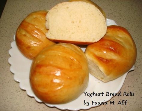 Yoghurt Bread Rolls - Fauzia’s Kitchen Fun Yoghurt Bread, Mini Burger Buns, Yogurt Bread, Dinner Sandwich, Mini Burger, Dinner Sandwiches, Breads & Buns, Muffin Bread, Best Bread Recipe