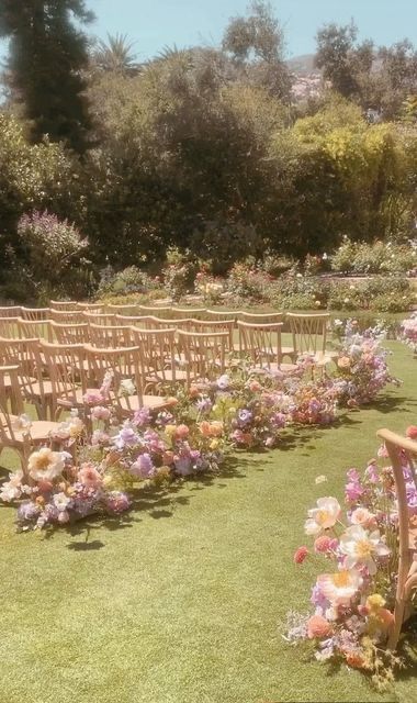 Dream Wedding Decorations, Dream Wedding Ideas Dresses, Future Wedding Plans, Garden Party Wedding, Cute Wedding Ideas, Love Light, Wildflower Wedding, Wedding Mood Board, Wedding Goals