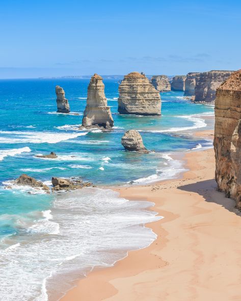 Great Ocean Road Australia, Ocean Road Australia, Sunny Landscape, Australia Landscape, Landscape References, Vacation Island, Scenic Places, Water Landscape, Photography Kit