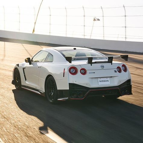 Nissan Skyline R35, Nissan Gtr Nismo, Gtr 35, Gtr Nissan, Gtr Nismo, Nissan Gtr R34, Turbo System, Nissan Nismo, Nissan Gtr R35