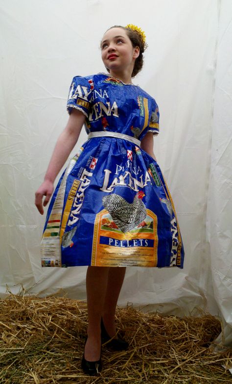 Mary's Milk Monsters: Upcycled Dress and Jacket from Feed Bags Recycled Dresses, Upcycling Clothes Diy, Feed Sack Bags, Feed Bag Tote, Upcycled Clothes Diy, Outrageous Fashion, Feed Bag, Sack Dress, Recycled Dress