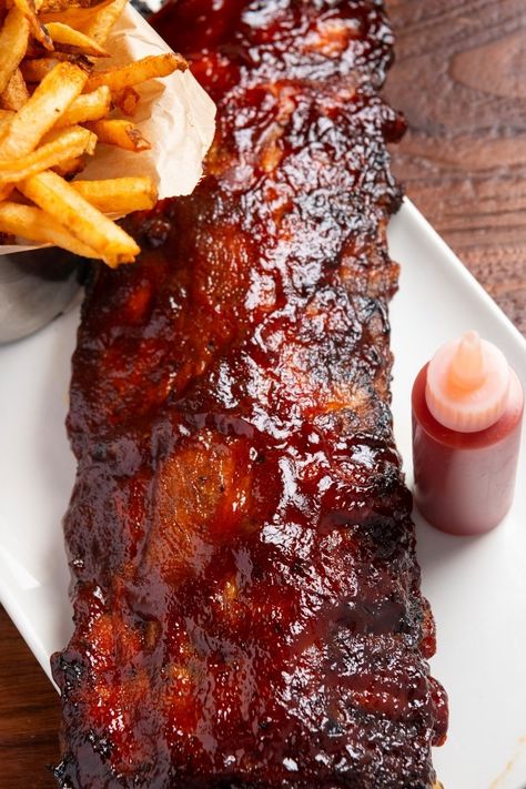 Oven-Baked Baby Back Ribs Rack Of Ribs In Oven How To Cook, Bake Baby Back Ribs In Oven, Babyback Pork Ribs Oven Baked, Spareribs In Oven, Baking Ribs In Oven, Oven Baked Ribs In Foil, Ribs In Oven Recipe, Oven Baby Back Ribs, Baby Back Ribs In Oven