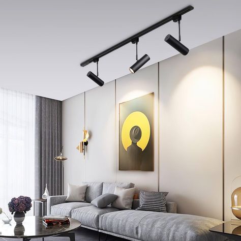 Con una atractiva personalidad minimalista, este foco giratorio de punto plano le brinda una vía única y elegante para la iluminación direccional. Cuenta con una bombilla LED integrada y ofrece una lente reemplazable en el campo para el control del haz. La extensión del haz tiene un rango de 15 a 24 grados. 
 ¿Qué significa juego de 2? Simplemente significa que hay dos luces, cada una con la cantidad separada indicada, en el pedido y empaquetadas juntas. 
 Si tiene alguna pregunta sobre nuestros Directional Lighting, Dimmable Ceiling Lights, Office Lighting, Spot Light, Rug Stain, Entry Foyer, Led Ceiling Lights, Led Ceiling, Small Furniture