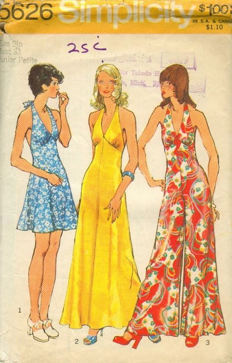 Halter Dress Pattern, 70s Sewing Patterns, Vintage Halter Dress, Jumpsuit Pattern Sewing, Vestidos Retro, Halter Jumpsuit, Jumpsuit Pattern, Diy Sewing Clothes, Simplicity Sewing Patterns