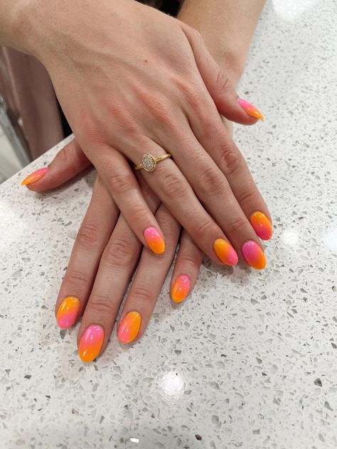 Pink And Orange Tie Dye Nails, Nail Art Orange And Pink, Orange And Pink Dip Nails, Pop Color Nails, Bright One Color Nails, Orangy Pink Nails, Bright Natural Nails, Orange And Pink Ombré Nails, Ombre Nails Vacation