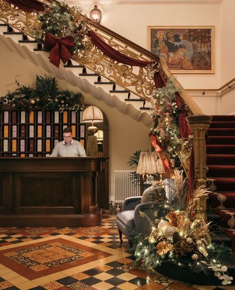 Gleneagles Townhouse on Instagram: "Taking the stairs for the rest of festive 😍⁠ ⁠ #GleneaglesTownhouse⁠ #AGloriousGathering" Gleneagles Townhouse, Take The Stairs, Christmas Interiors, Scotland, Stairs, Festival, Christmas, Instagram