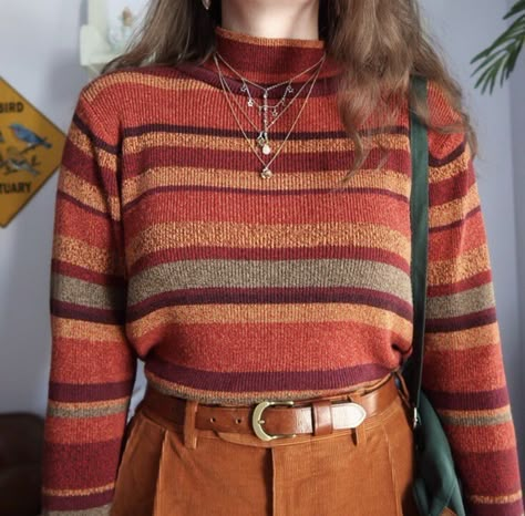 Look 80s, Autumn Tops, Autumn Sweater, Mode Hippie, Sweater Tshirt, Sweater Tops, Look Retro, Mode Inspo, Looks Vintage