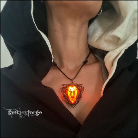 💫Bright pendant for Wizards, Elves, Druids, Witches... 💫Led Jewel💫 #ledjewels #wizard #elves #druids Druid Necklace, Led Necklace, Led Necklaces, Fantasy Accessories, Magic Pendant, Fantasy Pendant, Cosplay Inspo, Middle Earth, Larp