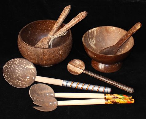 What grows in abundance in Sri Lanka? Coconut trees of course! They are nature’s provider in so many ways, from their leaves to their coconut shells. Here is a selection of bowls and spoons made from the shells or wood of the tree trunk. All available in the Serendip shop. #handmadeinsrilanka #coconutshell #coconutshellbowl #coconutshellspoon #coconutbowls #srilankanhandicrafts #srilankankitchen #rustickitchen #naturebowl #naturalspoon Coconut Shells, Coconut Trees, Coconut Tree, Coconut Shell, Rustic Kitchen, The Tree, Of Course, Spoons, Sri Lanka