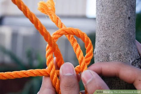 Hammock Knots Ropes, How To Tie A Hammock Knot, Hammock Knots, Hang A Hammock, Hammock Diy, Bowline Knot, Outdoors Ideas, Diy Hammock, Backyard Hammock