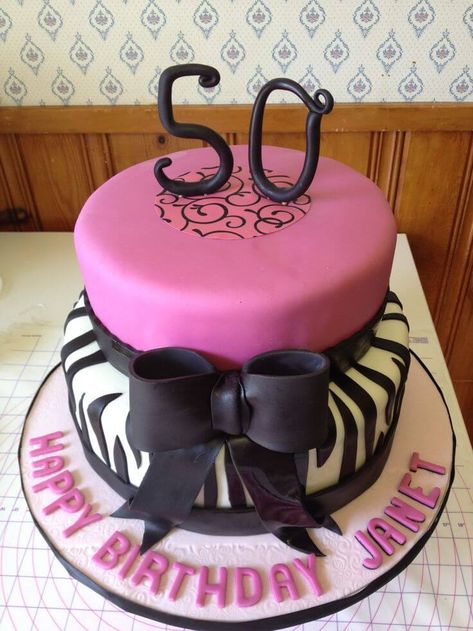 Safeway Cakes: Amazing Custom Cakes for All Occasions 50th Birthday Cake Images, 50th Birthday Cakes, Pizza Cups, Animal Print Cake, Creative Pizza, Thematic Cake, Cake Cute, 40th Cake, Cake Pricing