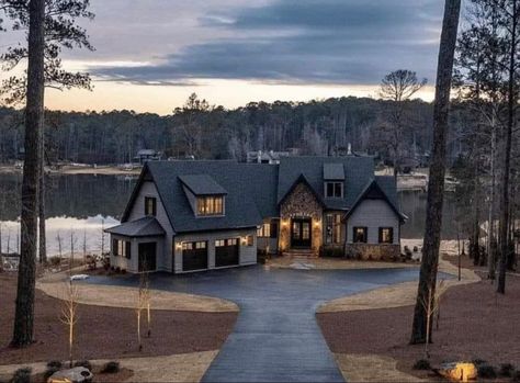 Beautiful Houses Exterior, Lake Houses Exterior, Barn Style House Plans, Dream Life House, Gorgeous Houses, Lakefront Homes, Modern Farmhouse Exterior, House Exteriors, Barn Style House