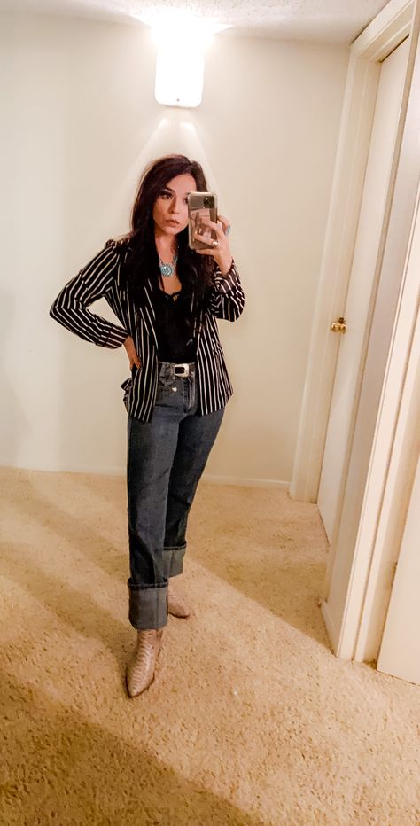 Western Bussines Attire, Womens Western Blazer Outfit, Black Pants Western Outfit, Western Conference Outfits, Western Outfits Women Professional, Punchy Office Outfits, Business Country Outfit, Western Office Attire, Cowgirl Professional Outfits