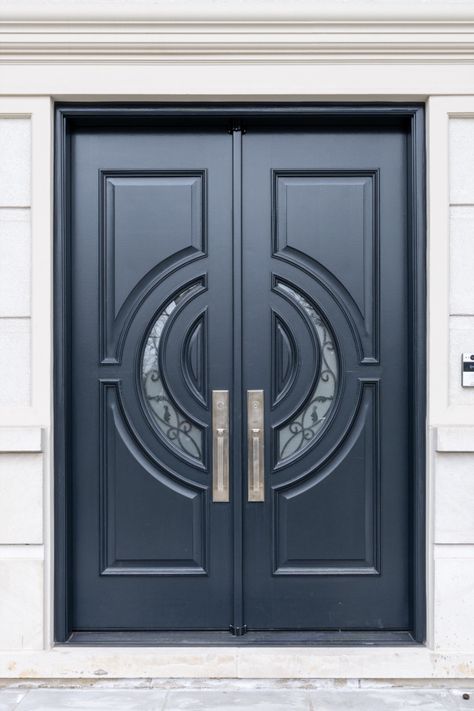 Black front door designed and made by Arista Doors. #aristadoors #solidwooddoor #classicdoor #doormanufacturer #architecture #wooddoors #exteriordoors #carpentry #interiordesign #design #toronto #designinspiration #exteriordesign #customdesign #torontoarchitecture #canadianarchitecture #frontdoor #frontdoordesign #blackdoor #blackfrontdoor #blackdesign Traditional Double Front Door, Double Entrance Door, Double Exterior Doors, Double Door Entryway, Black Front Door, Double Door Entrance, Double Doors Exterior, Double Front Doors, Door Entrance