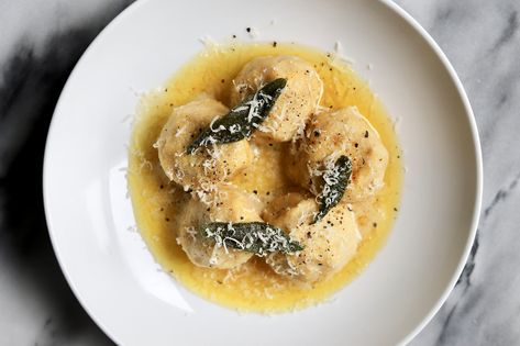 Butternut Squash Gnudi Butternut Squash Ricotta Gnocchi, Gnudi Recipe, Italian Gnocchi, Gnocchi Dishes, Butternut Squash Puree, Ricotta Gnocchi, Squash Puree, Italian Cooking, Food Pasta