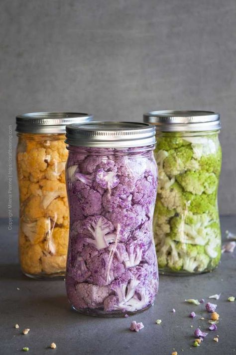 Pickled Cauliflower - Lacto Fermented or Vinegar Refrigerated Pickled Things, Pickle Recipes Homemade, Pickled Cauliflower, Lacto Fermented, Fermented Veggies, Fermented Pickles, Fermentation Recipes, Fermented Vegetables, Homemade Pickles