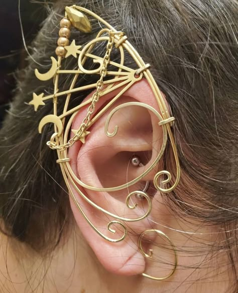 elf,ear cuffs,nonbinary,jewelry,etsy Browns Elf, Ear Cuff Diy, Funny Makeup, Elf Ear, Elf Ear Cuff, Fairy Ears, Stars Gold, Fairy Festival, Clip On Earring