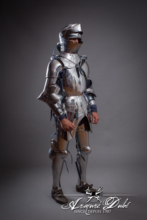 Milanese Armor, Medieval Character Design, Gothic Armor, Silver Plates, Plate Armor, Chinese Outfit, Historical Armor, Larp Costume, Early Middle Ages