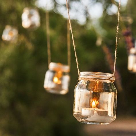 Repurpose Candle Jars, Candle Hack, Candle Globes, Emergency Candles, Hanging Jars, Mason Jar Projects, Hanging Mason Jars, Jar Lanterns, Clean Candle