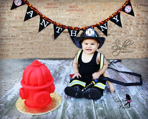 My baby boys smash cake session. I made the outfit, banner and cake. Yes, The fire hydrant is a cake! Fireman Smash Cake, Fire Truck Smash Cake, Fire Helmet Newborn Pictures, Maternity Photography Firefighter, Fireman Boudiour, Fireman Kids, Fireman Party, Firetruck Birthday Party, Firetruck Birthday