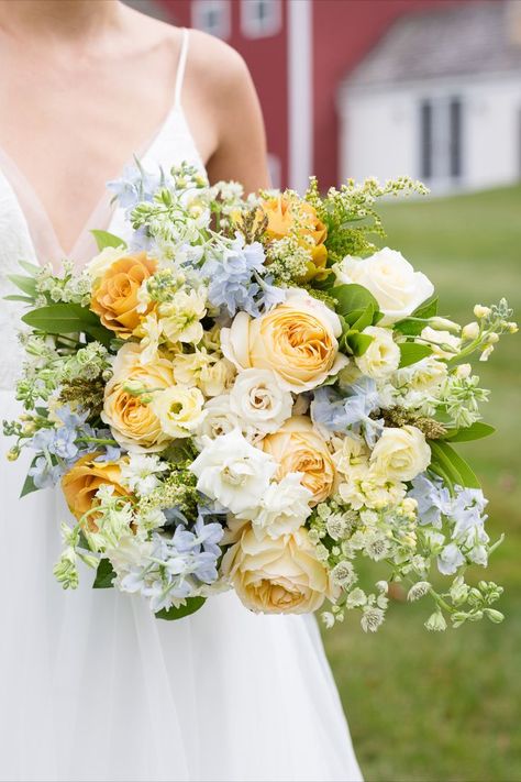 Yellow White Bouquet Wedding, Lemon Wedding Bouquet, Light Blue Yellow And Green Wedding, Dusty Blue And Yellow Bouquet, Dusty Blue And Yellow Wedding Flowers, White Blue And Yellow Bouquet, Navy Blue And Light Yellow Wedding, Light Yellow Wedding Bouquet, Light Blue And Yellow Flower Arrangements