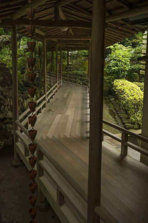 Zen Temple, Temple Gardens, Japanese Style House, Japan Architecture, Japanese Architecture, Japanese House, Pretty Places, Japanese Garden, Dream Home Design