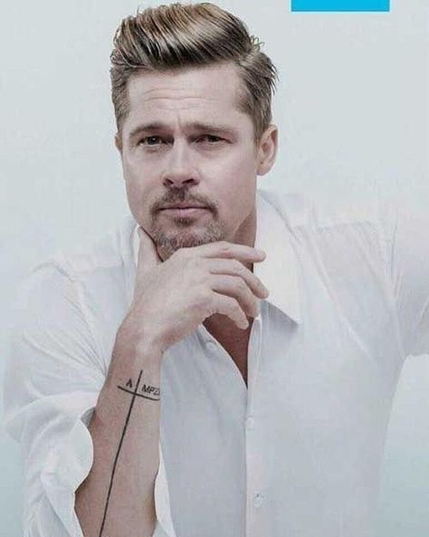 Brad Pitt Tattoo, Brad Pitt Hair, Curly Afro Hair, Brad And Angelina, Cross Tattoo, Tattoo Trends, Forearm Tattoo Men, Line Tattoos, Forearm Tattoo