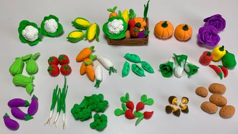 Vegetable Crafts, Diy Fimo, Polymer Clay Fairy, Diy Doll Miniatures, Clay Fairies, Dollhouse Miniatures Diy, Polymer Clay Diy, Clay Food, Cute Polymer Clay