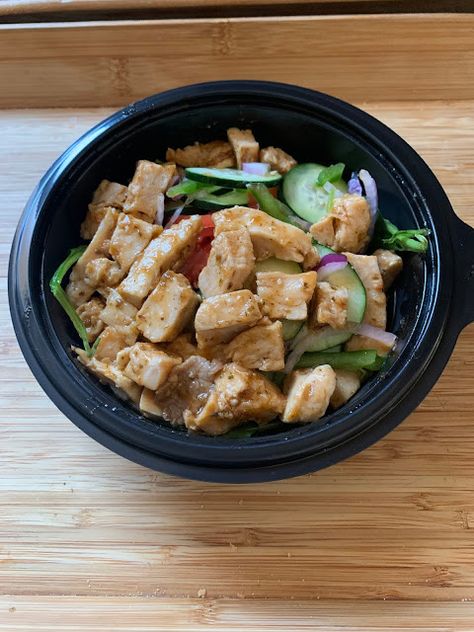 Subway Sweet Onion Chicken Teriyaki, Chicken Teriyaki Subway, Subway Recipes, Sweet Onion Chicken, Teriyaki Chicken Bowl, Protein Bowl, Teriyaki Bowl, Soup Rice, Gut Health Diet