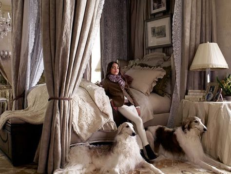 "The Divine Heiress" - Ralph Lauren Home Dog Borzoi, Ralph Lauren Bedroom, Ralph Lauren Interiors, English Country Manor, Decoration Shabby, Casa Country, English Manor, Ralph Lauren Style, Bed Curtains