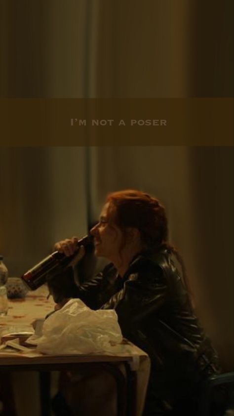 Natasha And Yelena Wallpaper, Yelena Wallpaper, Yelena Belova Marvel, Natasha And Yelena, Black Widow Red Room, Black Widow Wallpaper, Lock Screen Photo, Bff Pfp Matching Aesthetic, Wallpaper Matching