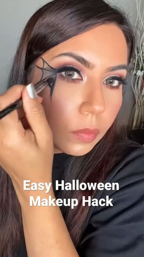 This is a tutorial on spider web eye makeup for Halloween. Try this spider web eye makeup for the cutest, creepy-crawly detail. Halloween Eye Makeup Tutorial, Easy Spider Eye Makeup, Spider Web Eye Makeup Easy, Easy Spiderweb Makeup, Spider Makeup Easy, Spiderweb Makeup Eye, Halloween Eye Makeup Easy, Spider Eye Makeup Halloween, Spider Web Makeup Easy