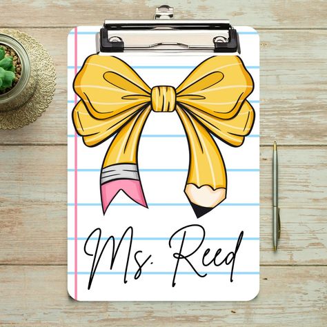 Personalized Clipboards Teachers, Painted Clipboards, Nurse Clipboard, Acrylic Clipboard, Teacher Clipboard, Personalized Clipboards, Teacher Gift Back To School, School Staff And Teachers Appreciation, Teacher Graduation