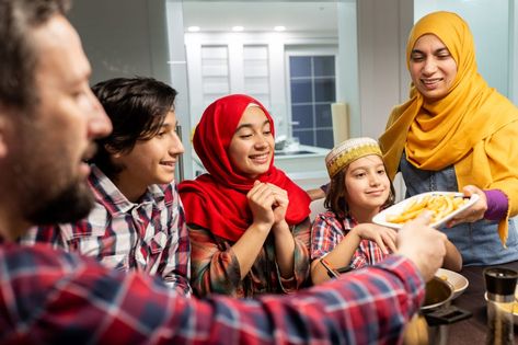 Muslim family gathering for Iftar after sunset in Ramadan Eid Celebration Ideas, End Of Ramadan, Islamic Love, Eid Mubarak Quotes, Eid Celebration, Muslim Holidays, Makkah Madina, Eid Mubarak Wishes, Muslim Family