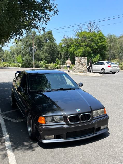 #bmw #e36 #m3 #e36m3 #e36sedan #bmwm #bmwmotorsport #fyp #foryoupage #bimmer #carsoftiktok #cars Old Bmw Cars, My Dream Car Bmw, Dream Car Bmw, Bmw E 36, Bmw E36 320i, E36 328i, E36 Sedan, Bmw 3 E36, Bmw Old