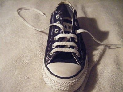 Bar Lacing : 6 Steps (with Pictures) - Instructables Lattice Lacing Shoes, Lace Your Shoes, Lace Shoes, Photography Challenge, Pattern Steps, Shoe Lace Patterns, Your Shoes, Adidas Gazelle Sneaker, Chuck Taylor Sneakers