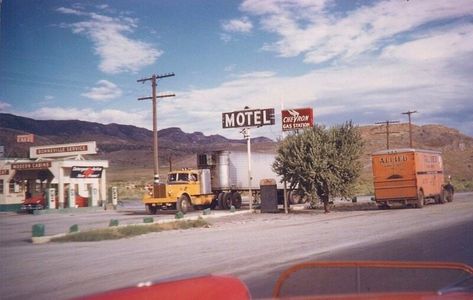 Road Trip Out West, Truck Stop, Old Gas Stations, Trucking Companies, Kenworth Trucks, Out West, Classic Truck, Mack Trucks, Big Rig Trucks