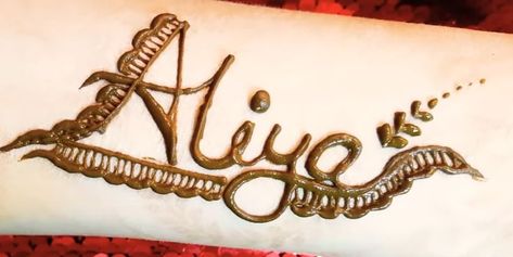 Tattoo Written, Written Letters, L Names, Beautiful Letters, Finger Henna, Pen Tattoo, Stylish Name, Mehndi Tattoo, Name Writing