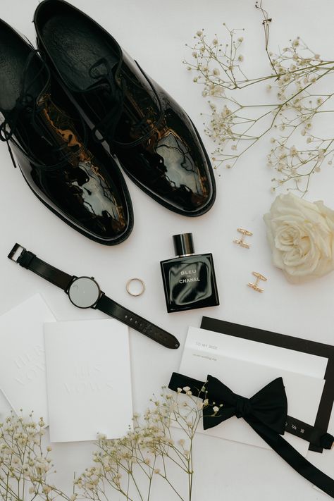 When your photographer asks about your detailed shots, select whatever items are important to you to commemorate. Beyond the items themselves, the art of styling plays a crucial role in detail shots. Beautiful Story, Wedding Photo Inspo, Nj Wedding, Detail Shots, Beautiful Moments, Photo Inspo, Wedding Details, Wedding Photo, Wedding Inspo