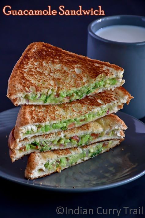 Guacamole Sandwich, Vegetable Sandwich Recipes, School Snacks For Kids, Sandwich Makers, Avocado Sandwich, How To Make Guacamole, Lemon Bread, Sandwich Ingredients, Mini Sandwiches