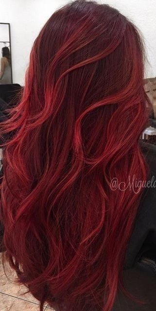 Hair Colour Ideas Red, Crimson Red Hair Color, Burgundy Hair Pale Skin, Bright Red Balayage Hair, Ombré Red Hair, Red Hair Colour Ideas, Crimson Hair Color, Dark Red Ombre Hair, Blood Red Hair Color