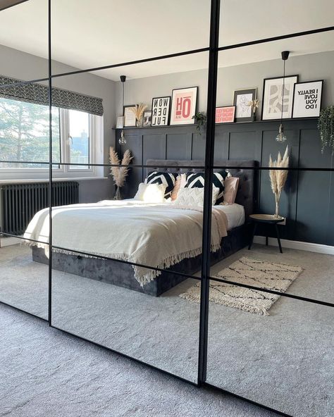 Bedroom With Panelling, Mirror Pictures Instagram, Ikea Sliding Door, Beige And Grey Living Room, Dressing Pax, Mirrored Wardrobe Doors, Sliding Mirror Closet Doors, Monochrome Bedroom, Closet Door Makeover