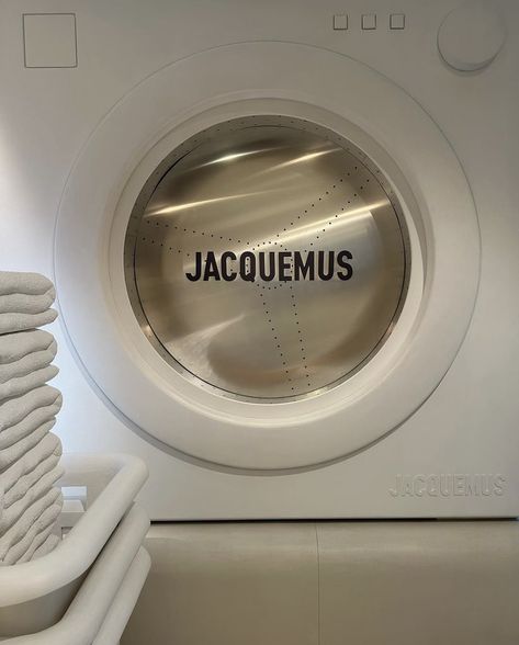 Jacquemus Store Interior, Jacquemus Interior, Jacquemus Marketing, Jacquemus Store, Bazaar Booth, 25 Anniversary, Career Readiness, Store Ideas, Dry Cleaners